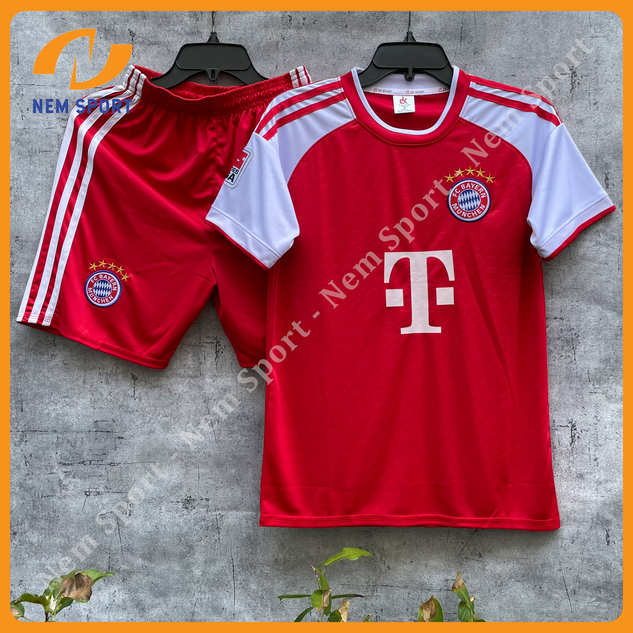 Quần Áo Đá Bóng Bayern Munich Màu Đỏ Sân Nhà Mùa Giải 23/24