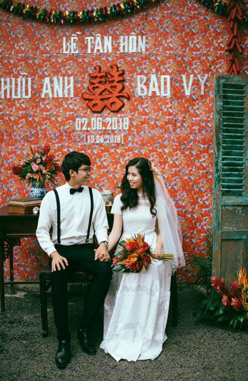 GIẤY ĐỎ HỌA TIẾT VINTAGE/ RỒNG PHỤNG – TRANG TRÍ CƯỚI HỎI & LỄ TẾT