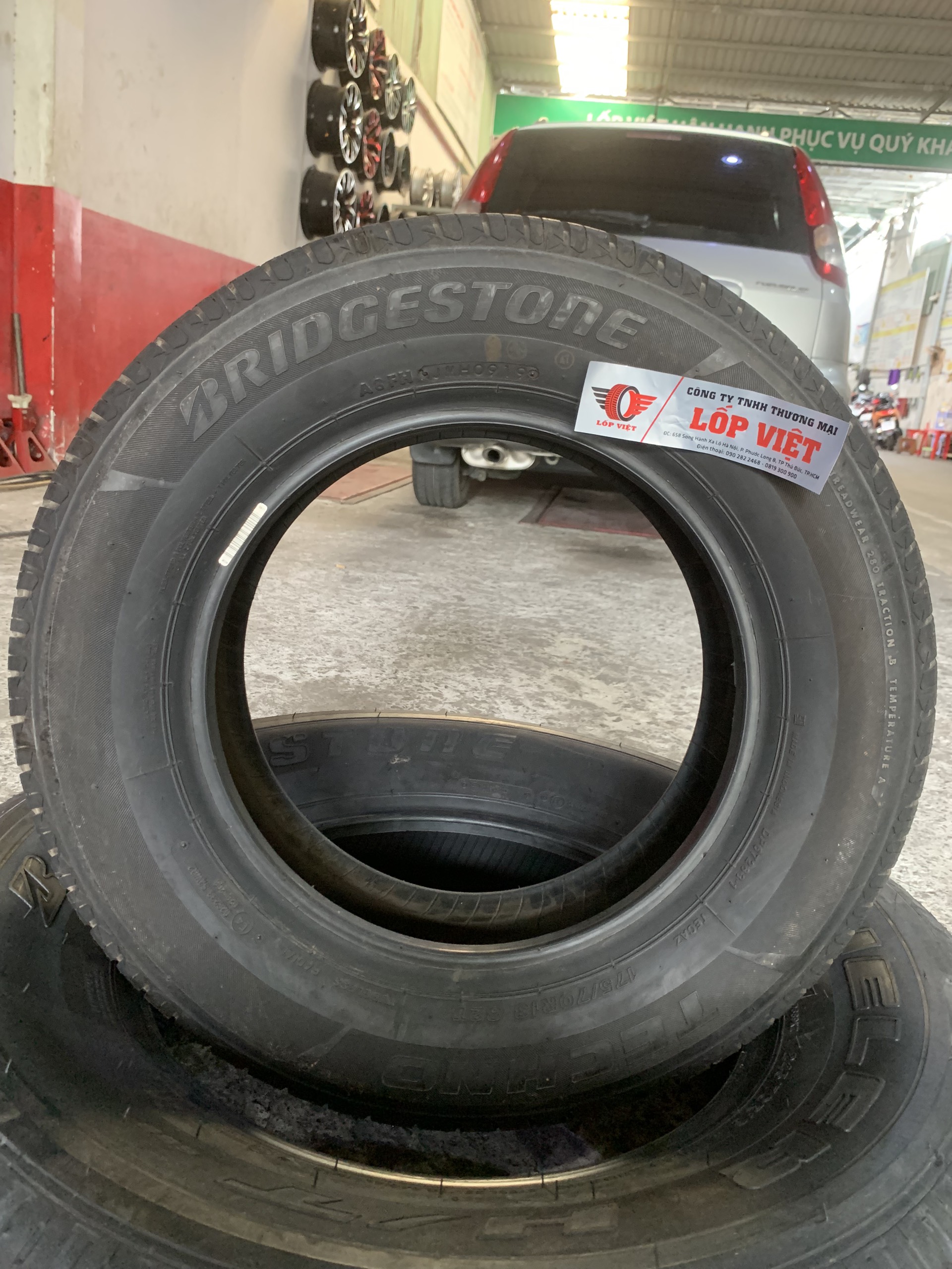 Lốp Bridgestone_175/70R13_TEC_Indo (Dot 0919) (Daewoo Lanos, Daewoo Lanos, Daihatsu Citivan, Fiat Siena, Hyundai Verna, Toyota Corolla)
