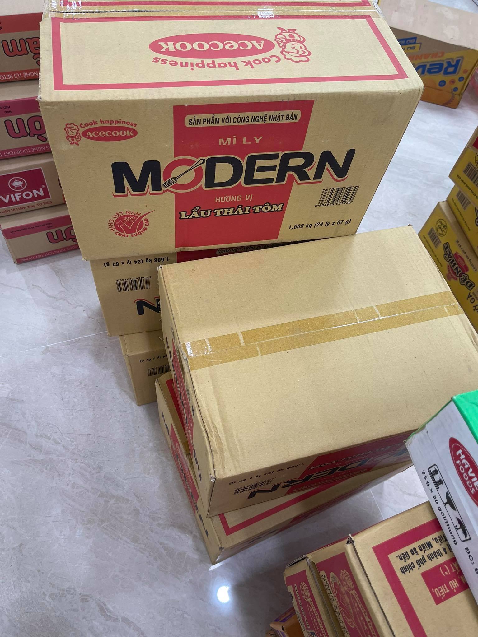 Mì ly Modern Lẩu thái tôm