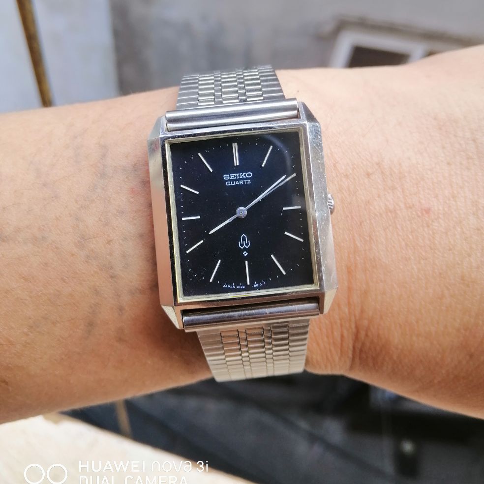 Đồng hồ nam hiệu seiko của nhật