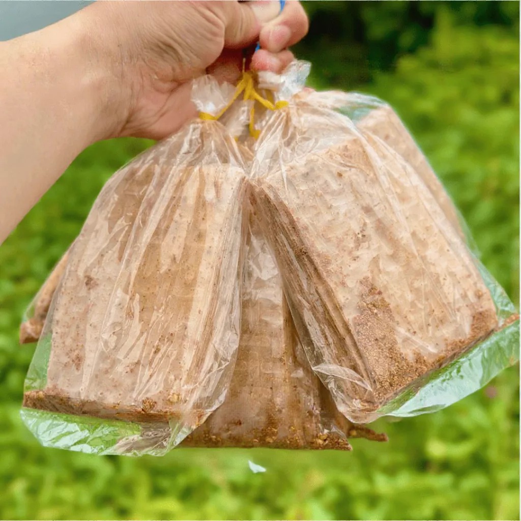 Xâu 10 Bịch Bánh tráng Xì Ke cay - Bánh tráng Tây Ninh mi ni