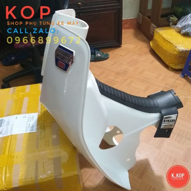 Yếm xe máy dream. yếm sẵn dải yếm đen +cdi +đào