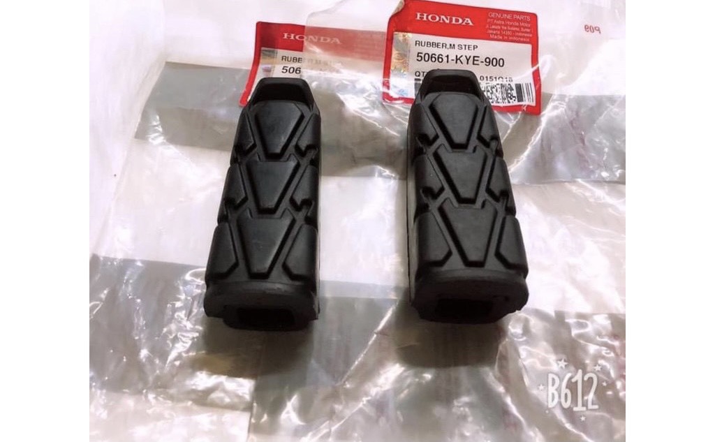 Cao su gác chân Sonic/winner 150