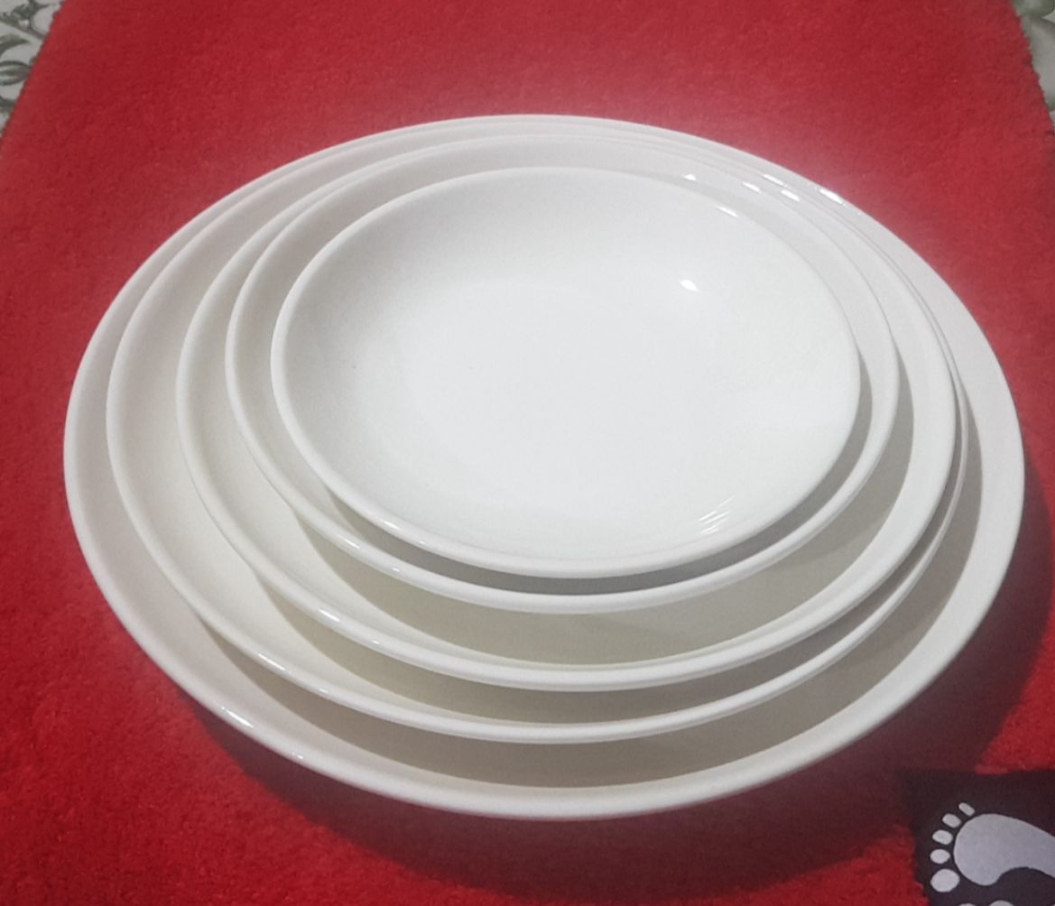 Đĩa sứ trắng sâu lòng kiểu dáng mới