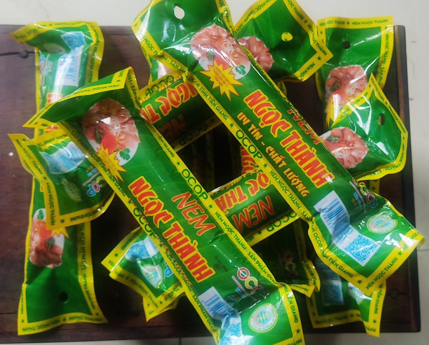 Nem chua Huế Ngọc Thành - 8 ĐÒN X 250G NEM BÌ HCK - FREE SHIP TOÀN QUỐC