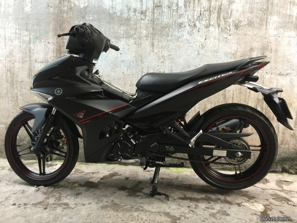 Tem rời exciter 150 mẫu zin 2018 màu đen đỏ trắng