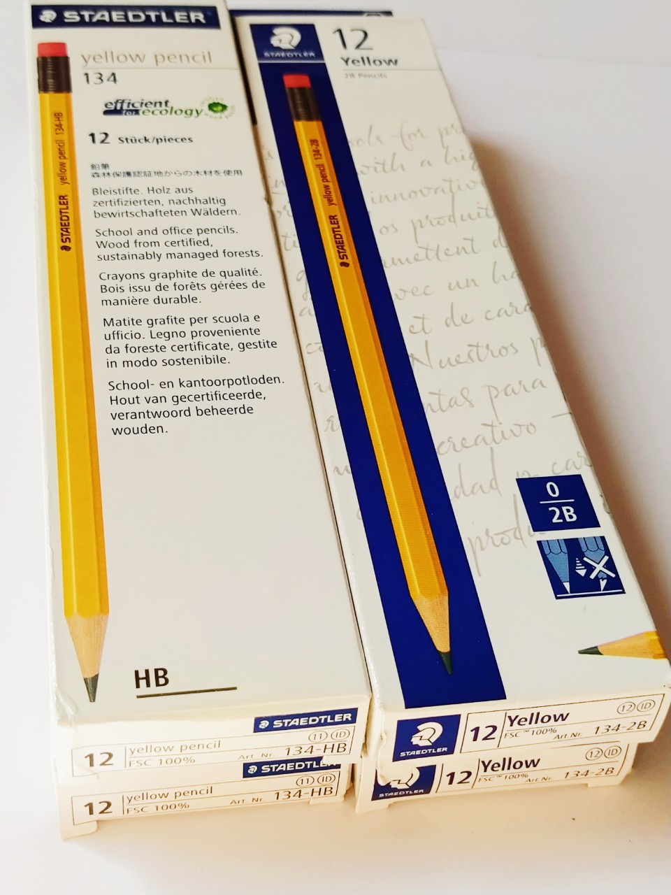 Bút chì hb staedtler 134-hb-hộp 12 cây
