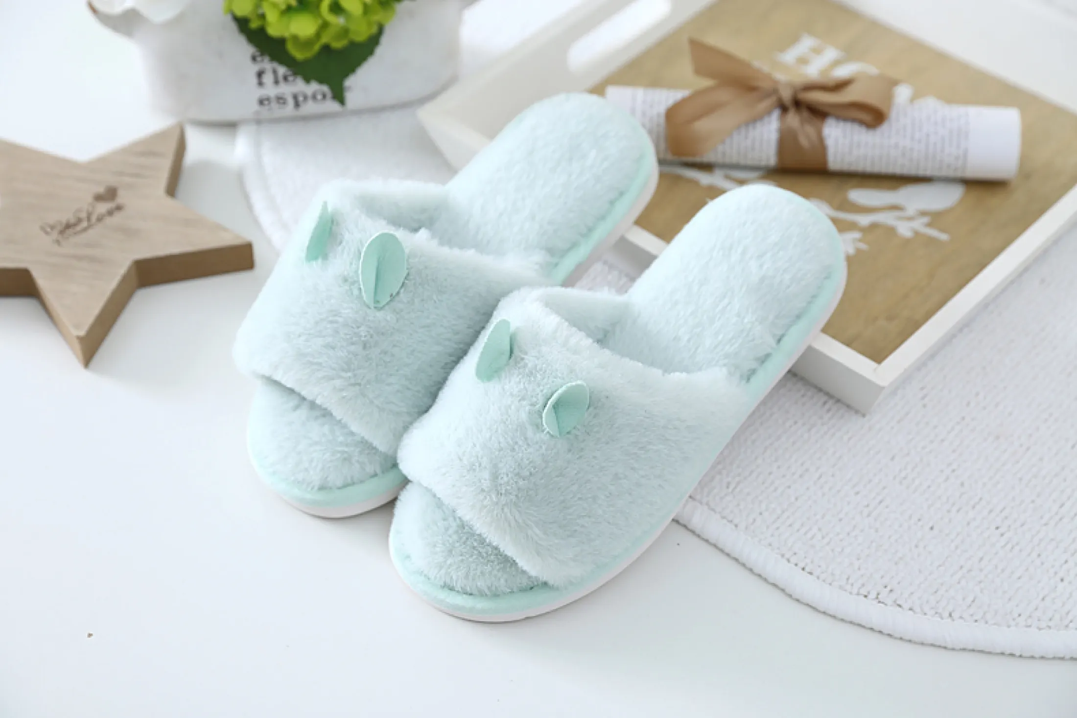 plush flip flop slippers