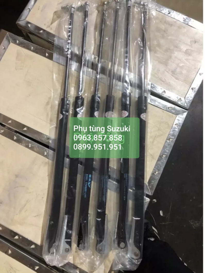 Ty chống cốp sau suzuki 7 chỗ