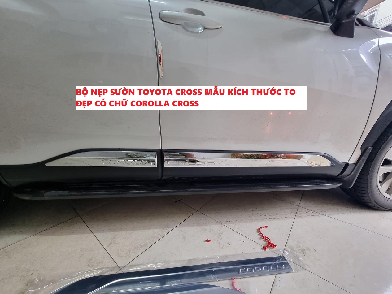 Bộ nẹp sườn toyota cross 2020 2021 2022 2023 có 2 mẫu lựa chọn