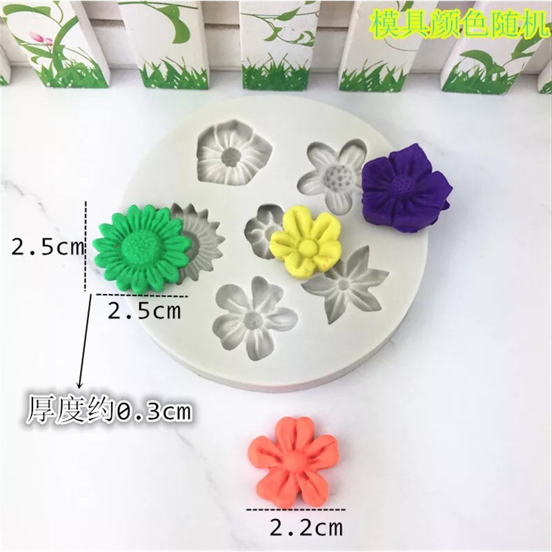 Khuôn rau câu 4d silicone hoa nhí hỗn hợp
