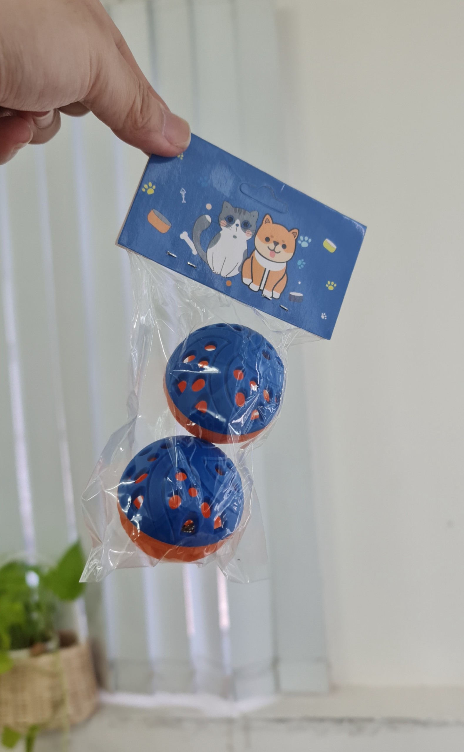 Bóng nhựa lục lạc cho chó mèo