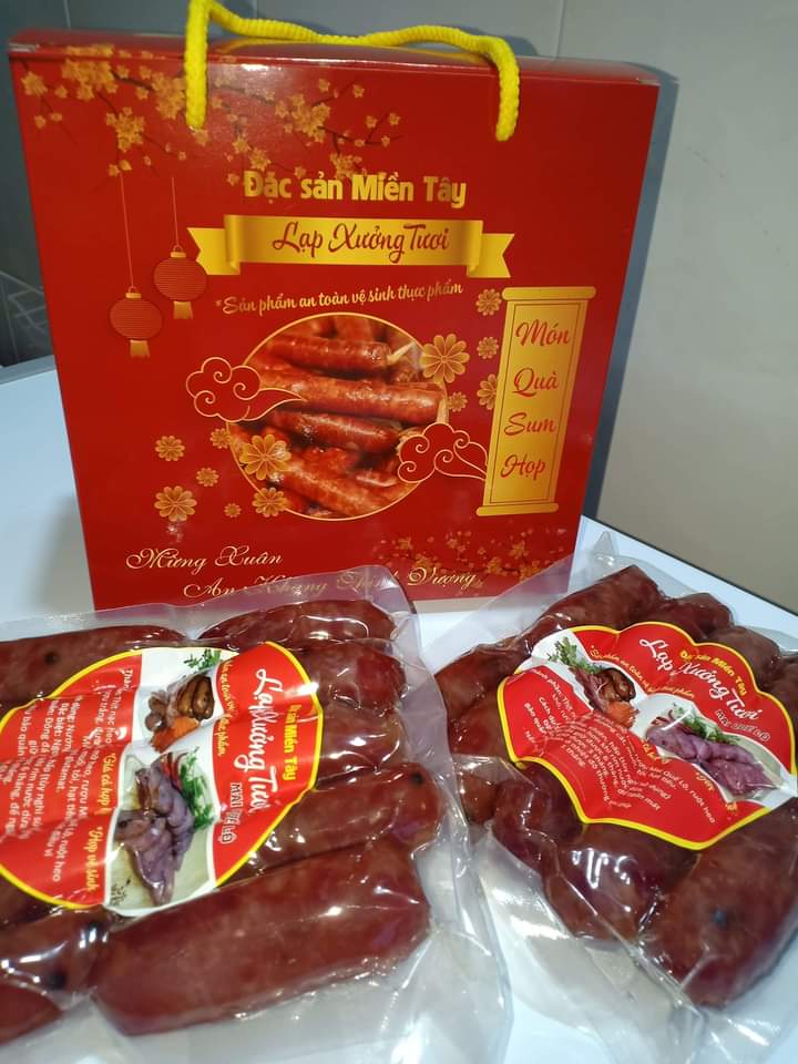 1kg lạp xưởng tươi Cai Lậy ,đặc sản miền tây ,túi hút chân không , 1kg 2 túi 500g