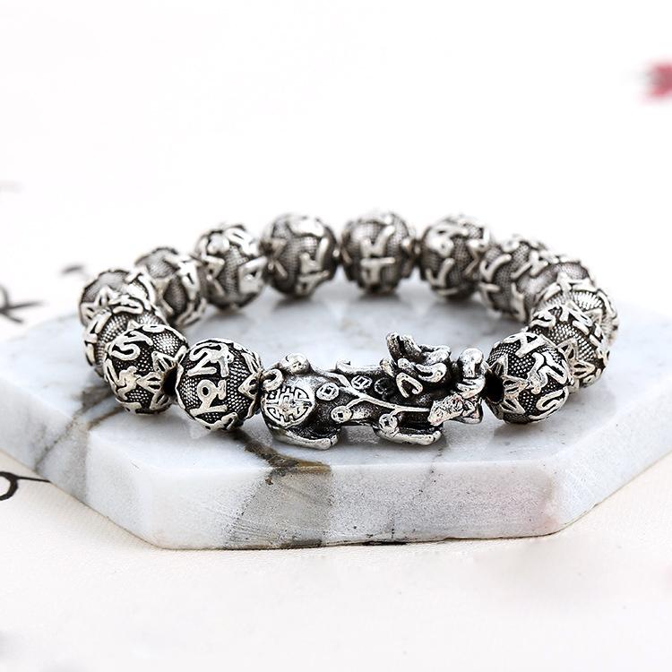 Vòng tay mạ bạc hạt tròn khắc chú + tỳ hưu ( 15 hạt x 12mm)