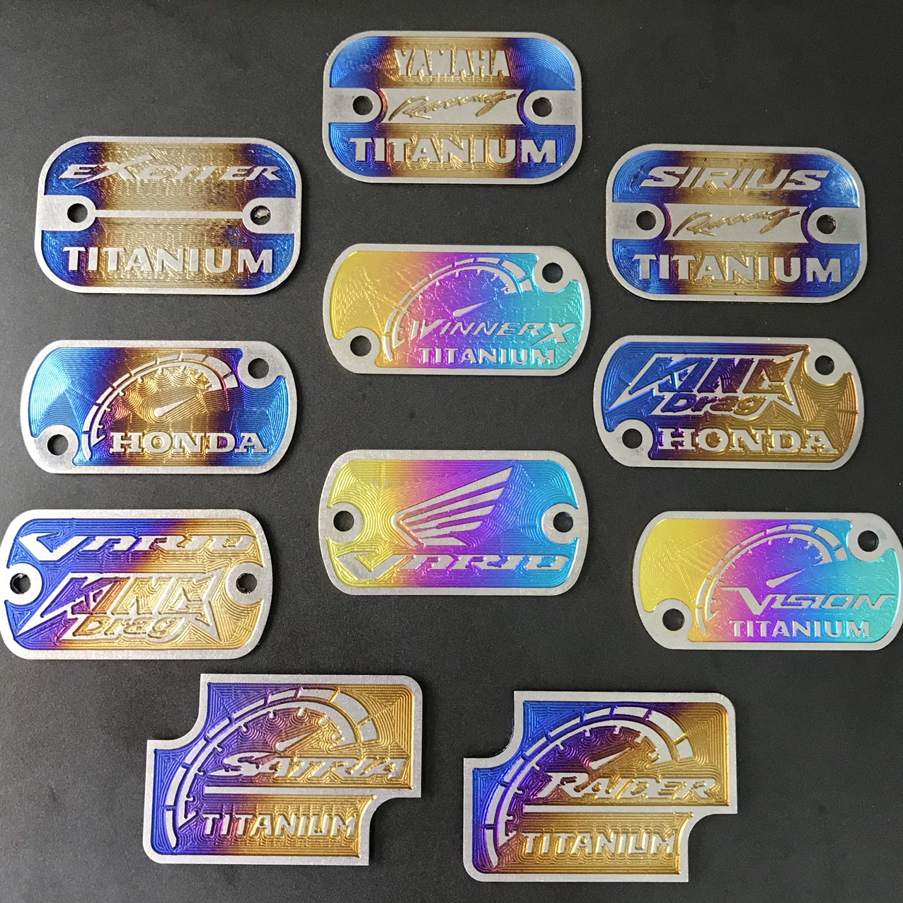 [HCM]Nắp dầu thắng TITAN dùng cho xe SiriusVarioExciterWinnerVisionSatriaRaider  Gian hàng uy tín nói sao bán vậy Hàng thật như hình không sai lệch không chỉnh sửa