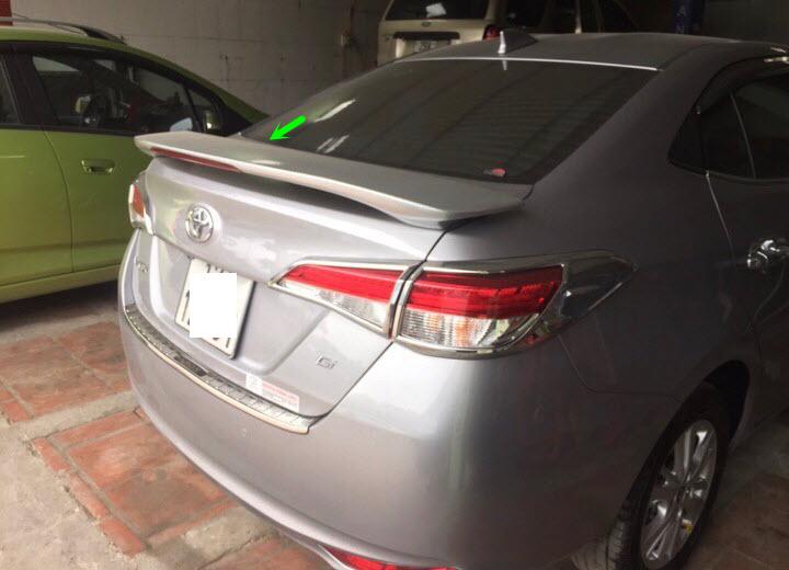 Cánh gió thể thao Toyota Vios 2019 2020 2021 2022 hàng mộc chưa sơn