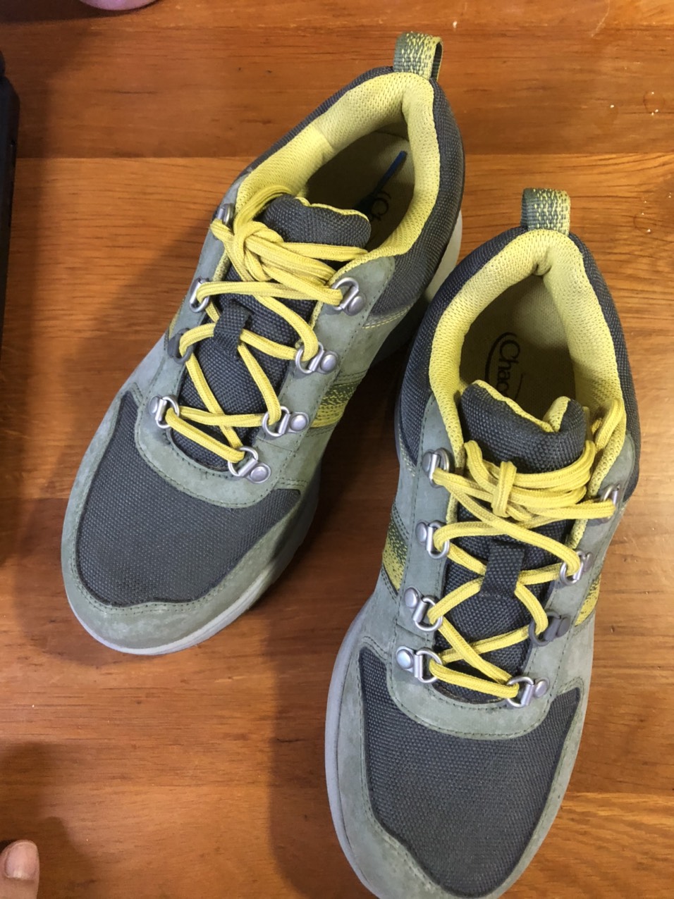 Giầy thể thao leo núi đi bộ nữ Chaco hiking shoes Mỹ
