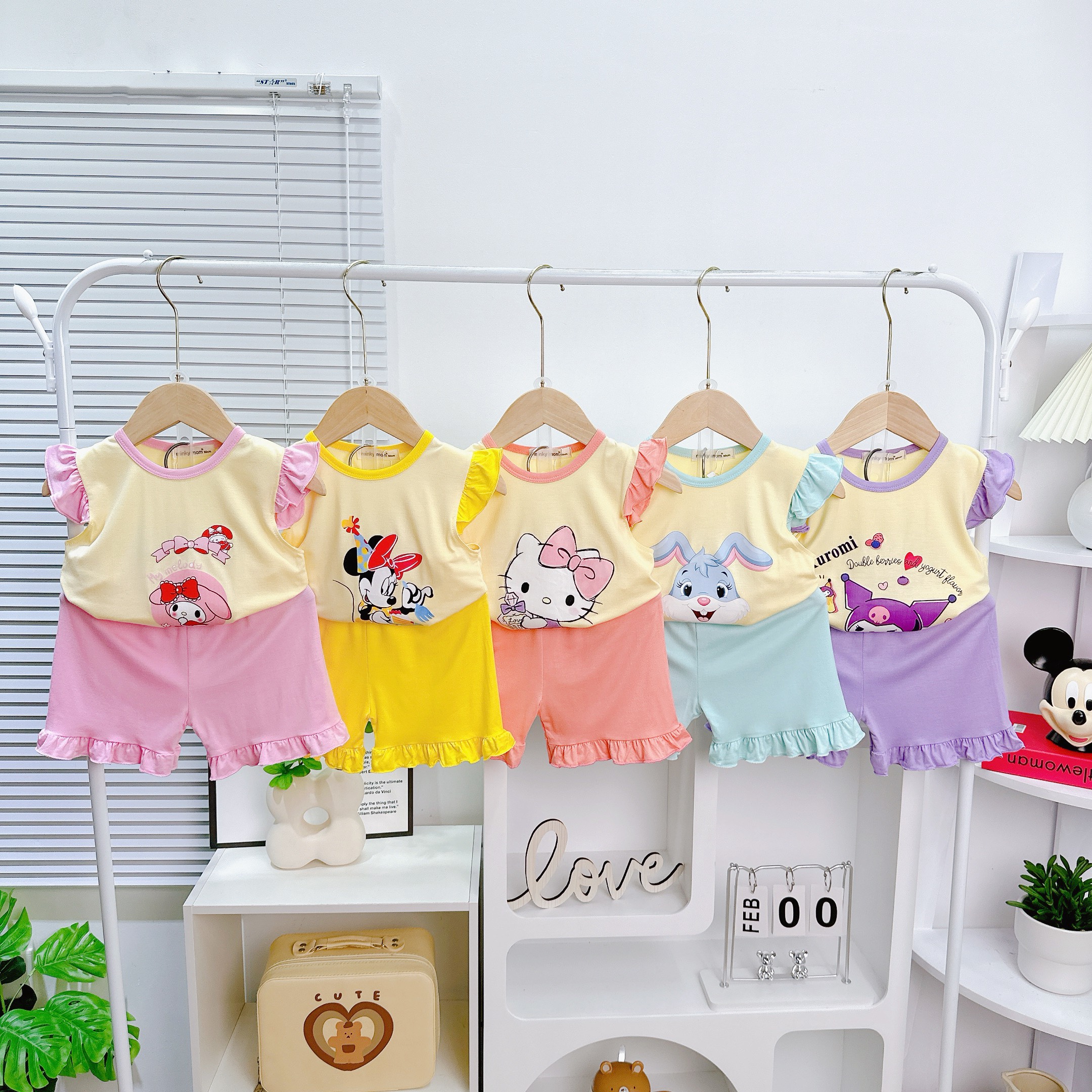 Bộ Cộc Tay Thun Lạnh Minky Mon Dẽ Thương Mềm Mịn Thoáng Mát Cho Bé Gái 7-27kg