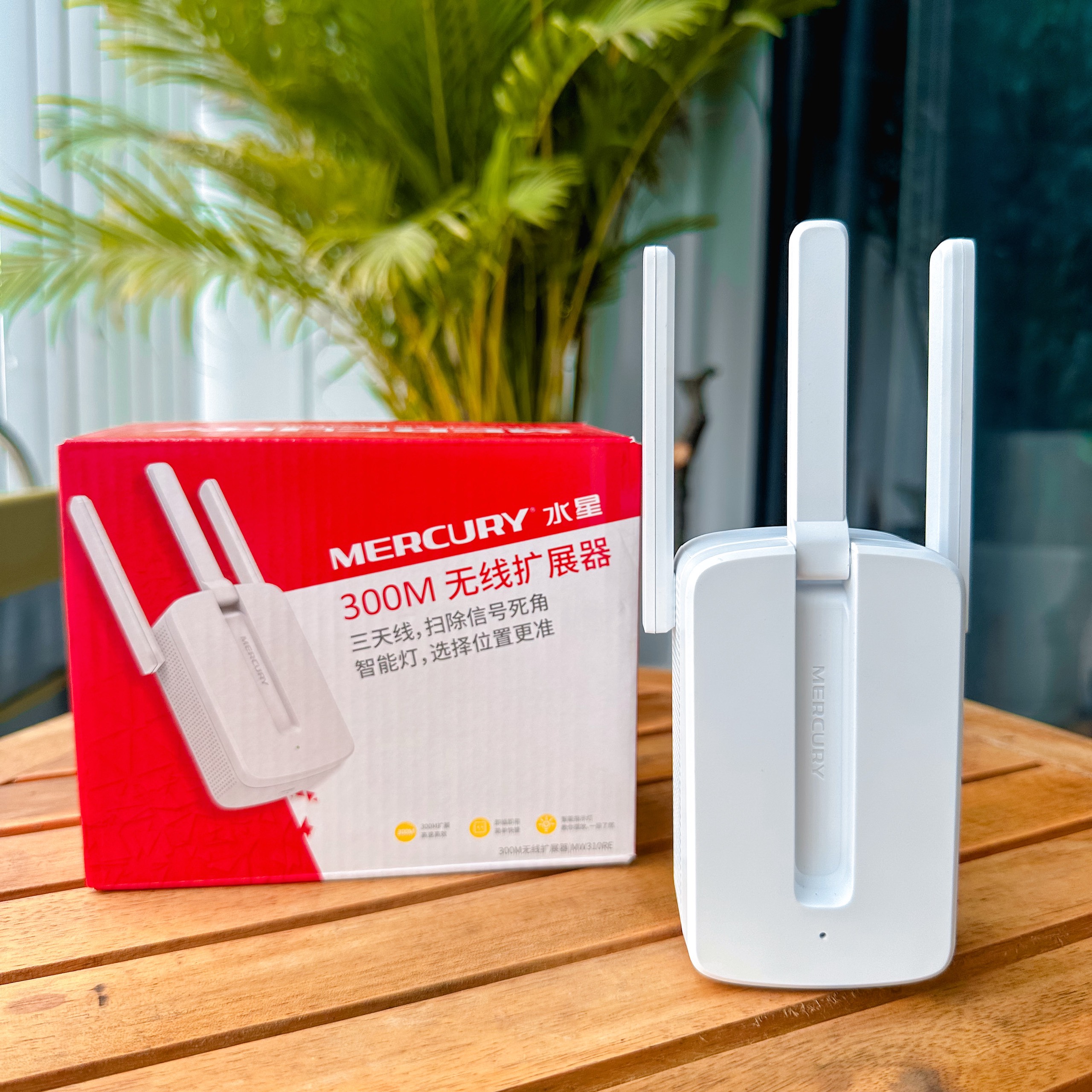 Kích sóng Wifi 2 râu tốc độ 300Mbps MERCURY MW310RE