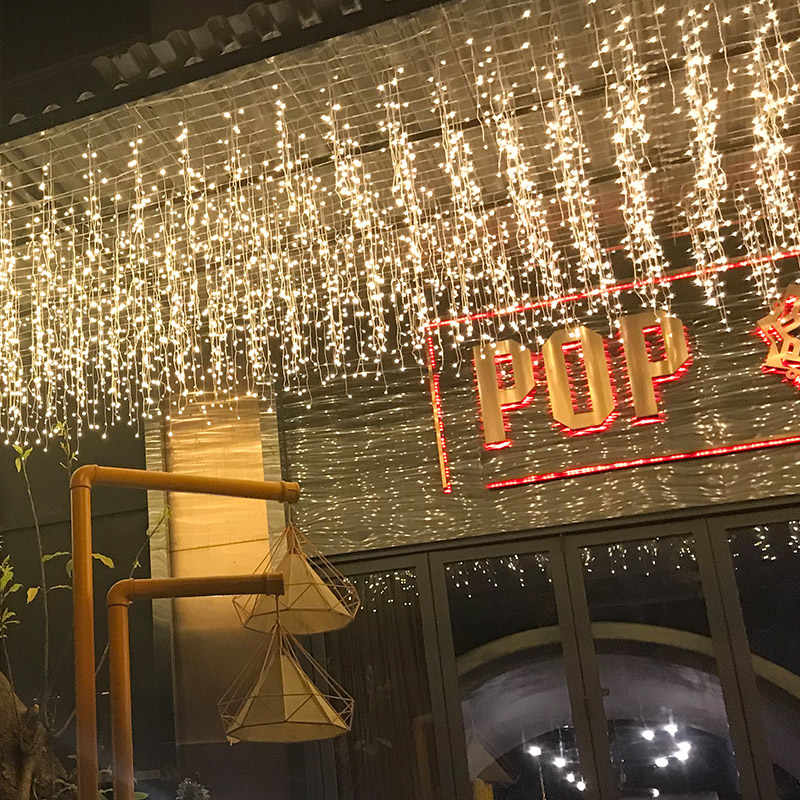 [HCM] DÀI 4M x 50CM THẢ XUỐNG 16 SỢI ĐÈN LED FAIRY LIGHT TRANG TRÍ TIỆC NOEL LỄ TẾT-CURTAIN LED LIGHT