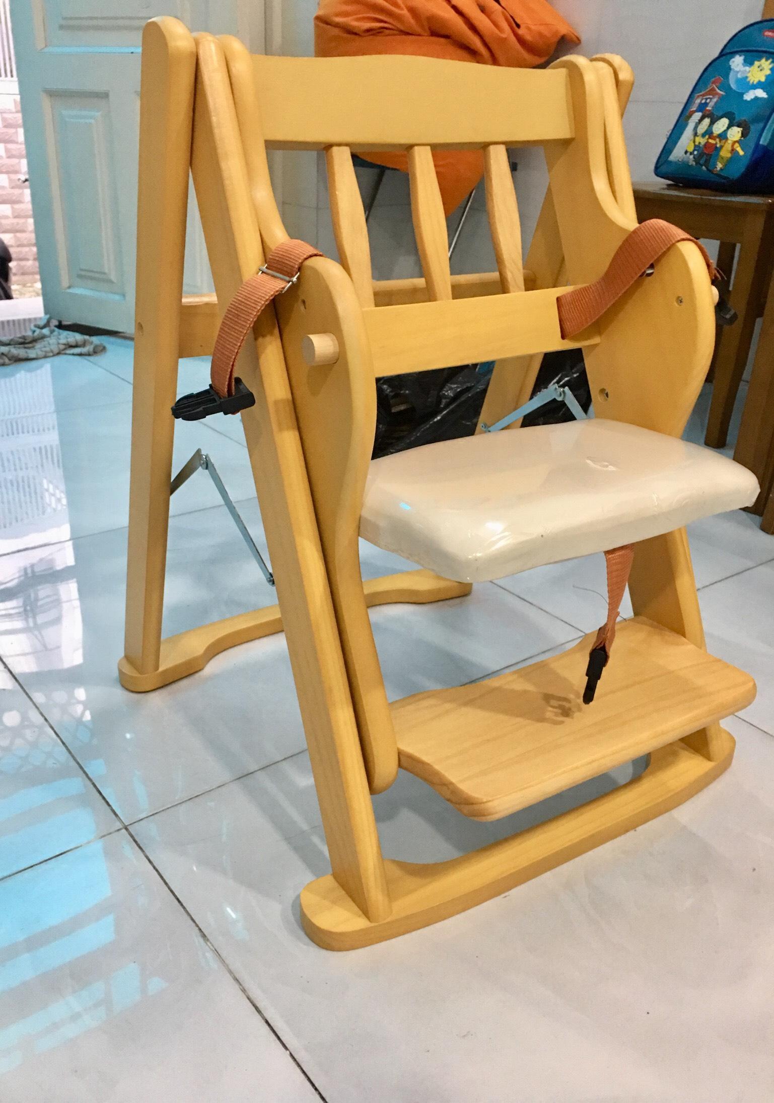 Ghế ăn dặm bằng gỗ Song Son (có thể điều chỉnh được)