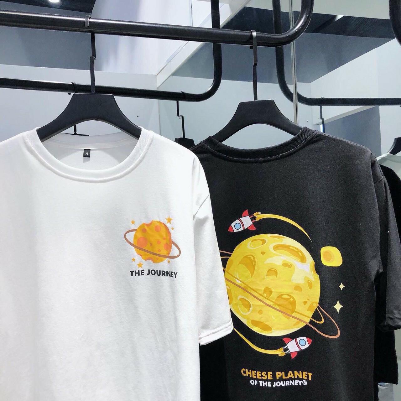 Áo Thun Form Rộng In Hình Vũ Trụ Kếp Hợp Chữ CHEESE PLANET Độc Đáo TTSL0246