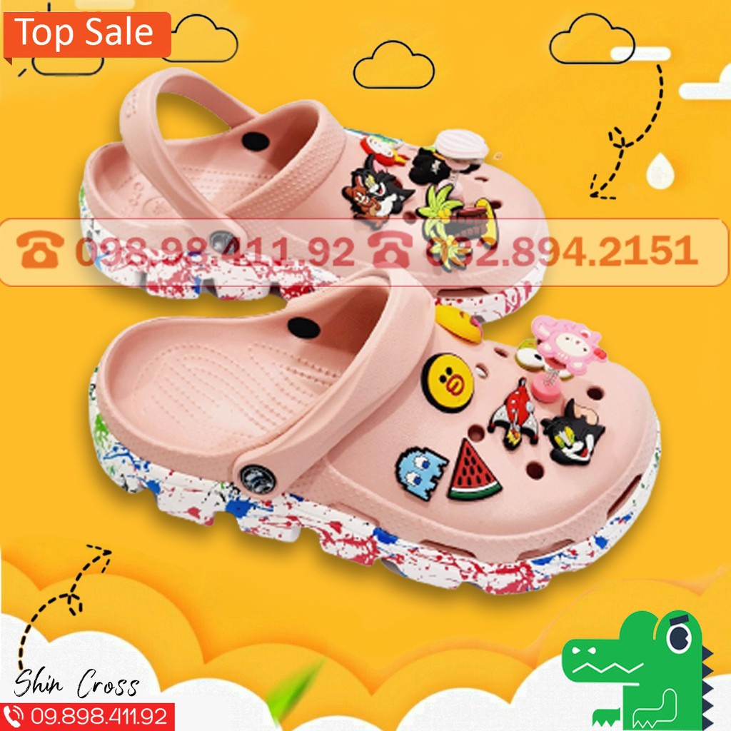 Giày Dép Cross Vảy Sơn Màu Hồng Đế Trắng Lượn Sóng Tặng Kèm 12 Jibitz Cross Nhiều Size Từ 35 Đến 45