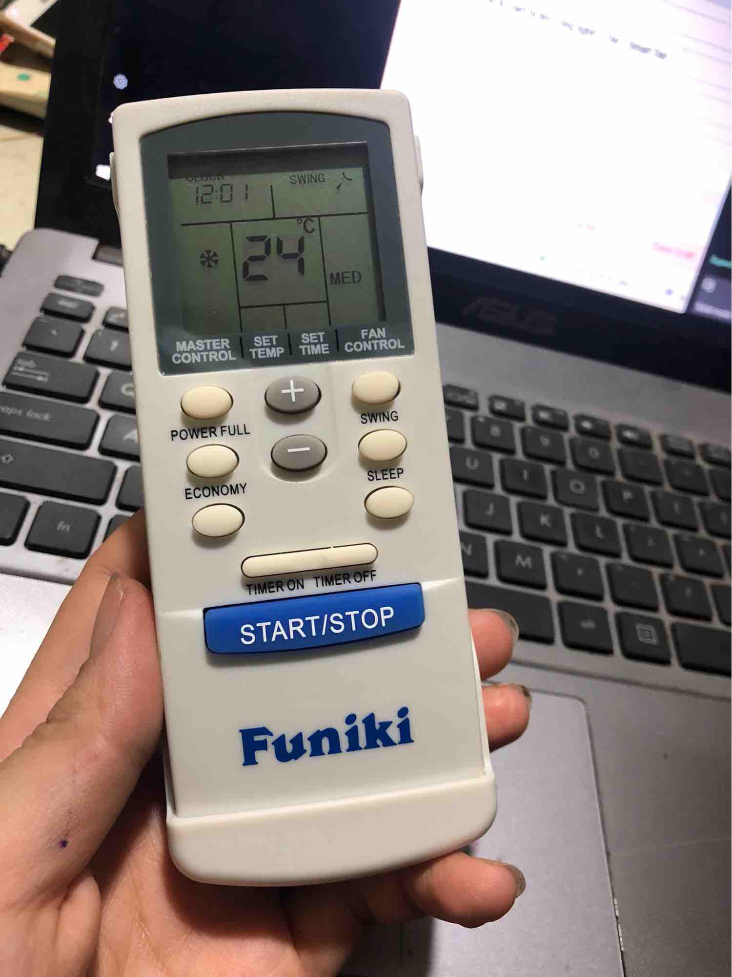 Điều khiển điều hoà funiki xịn