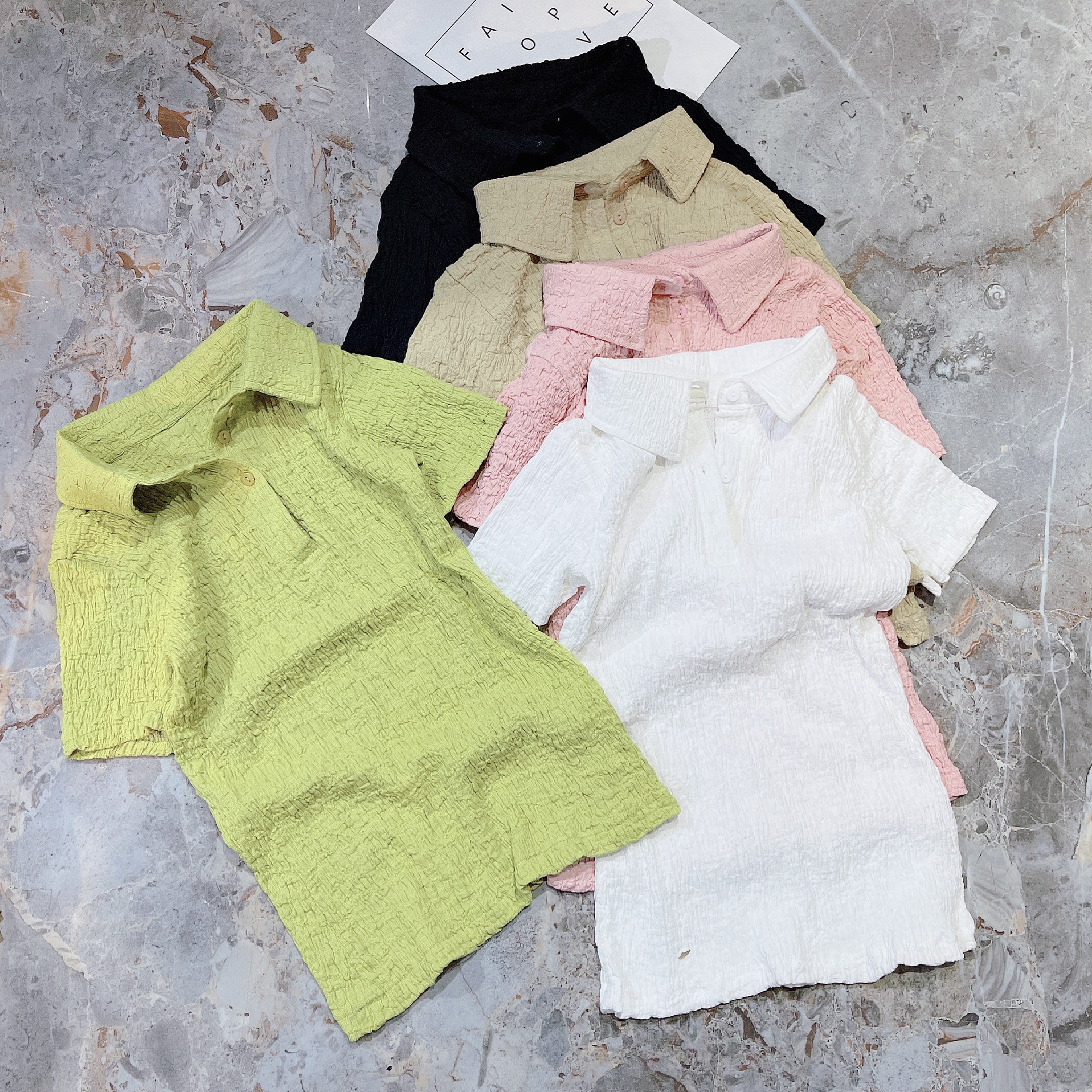 Áo font xốp cổ đức khuy dọc 5m