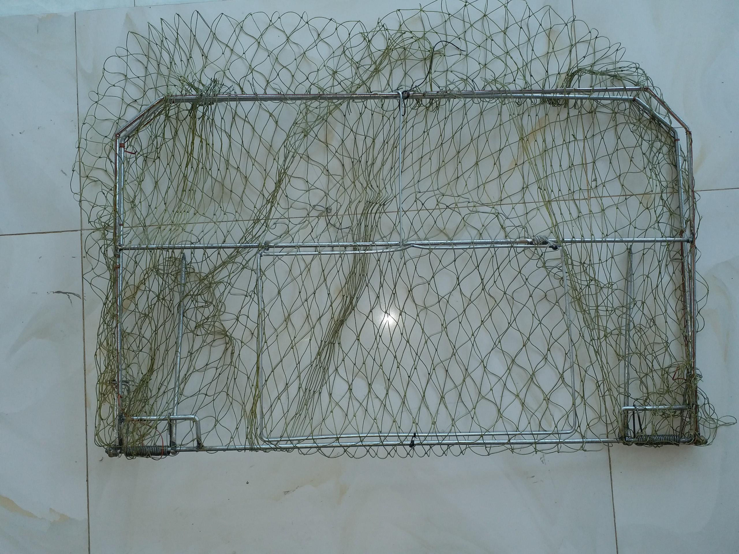 Mẹt vuông bẫy quốc bịp