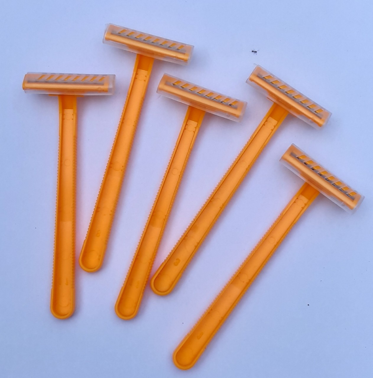 COMBO 3 BỊCH DAO CẠO RÂU GIÁ RẺ( 15 CÂY)