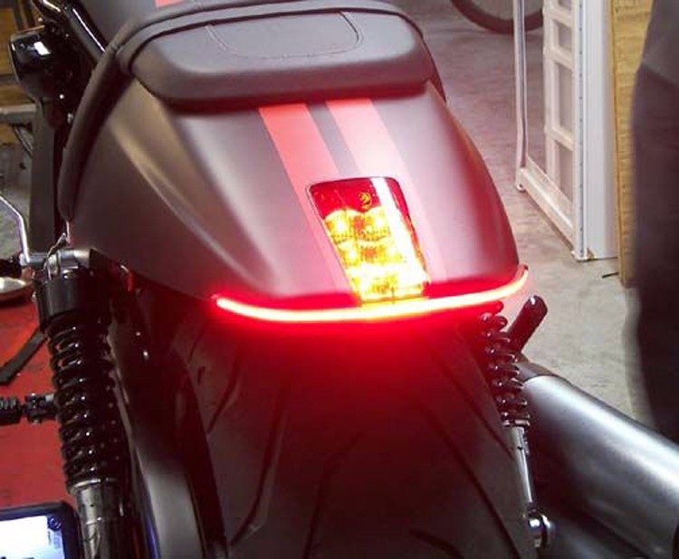 Dây led phanh xi nhan 3 in 1 độ đèn đuôi mô tô cafe tracker