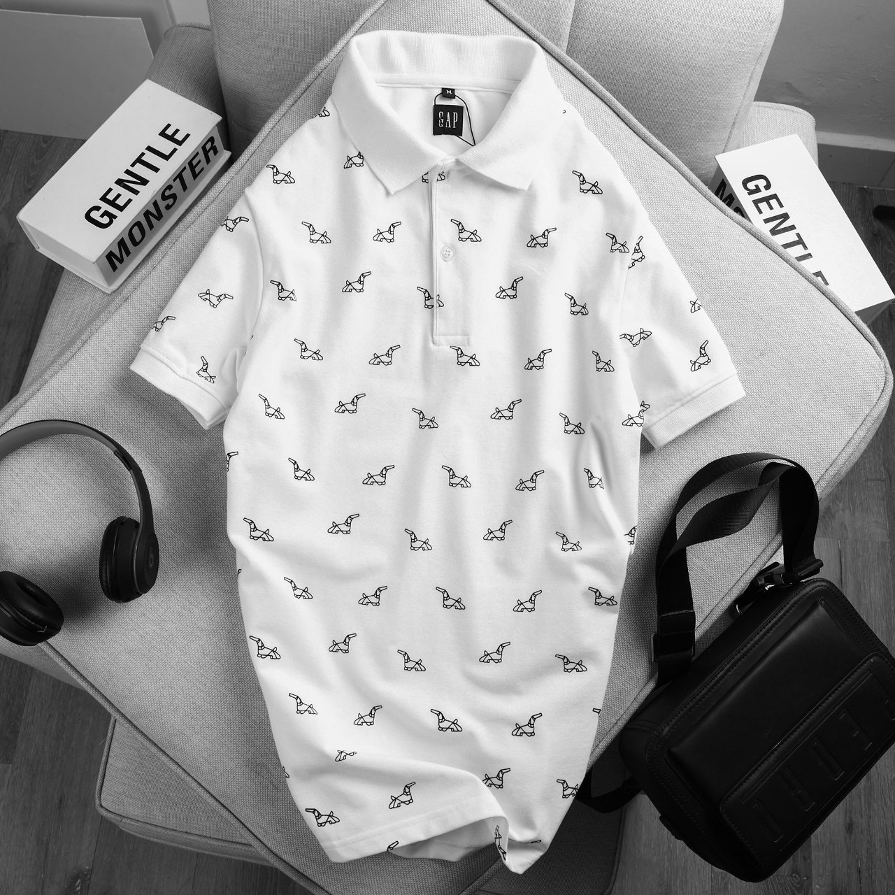 Áo polo gap #vnxk in hoạ tiết bắt mắt