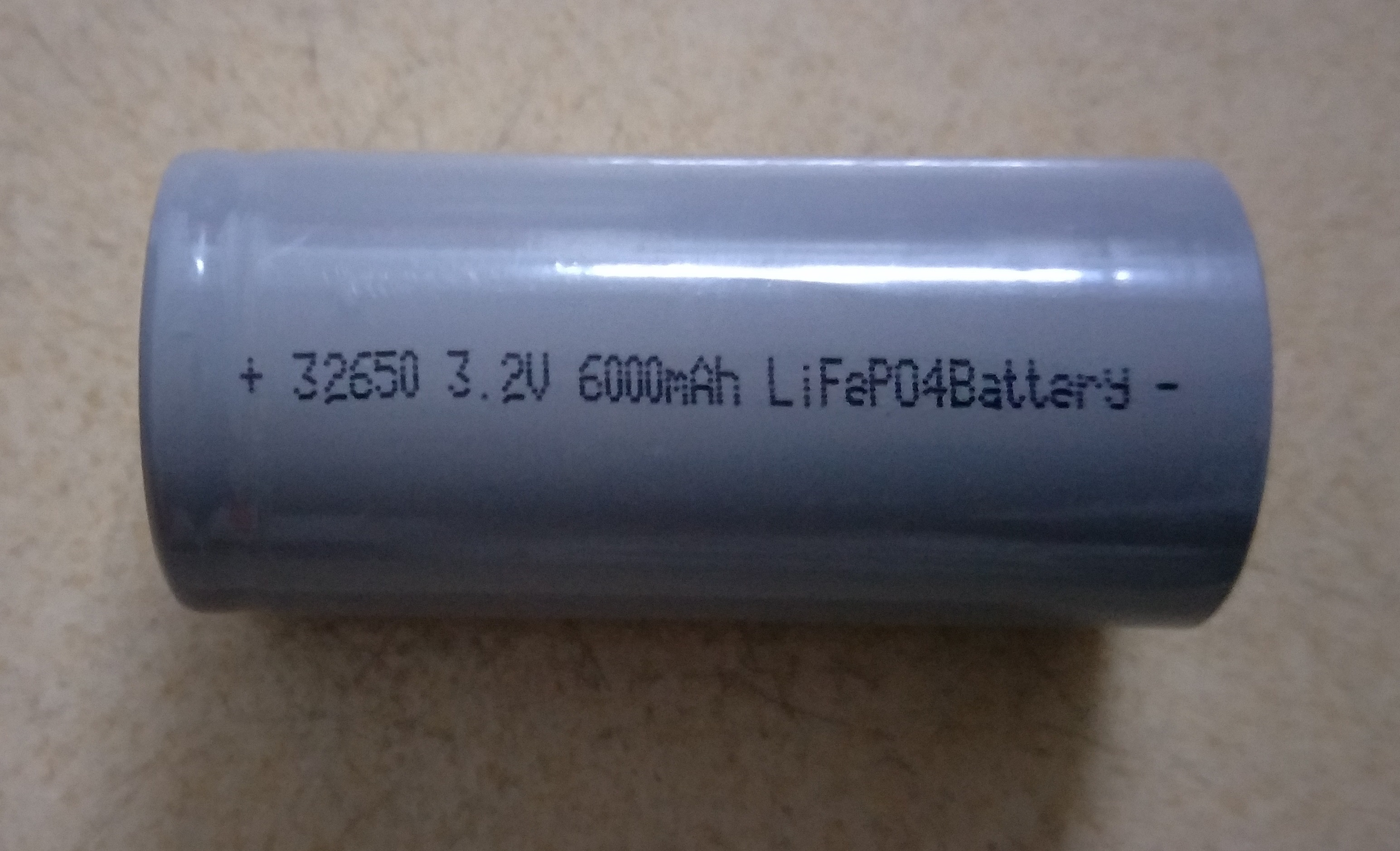 Pin lithium iron phosphate 32650 3.2V 6000mAh đầu phẳng 50X