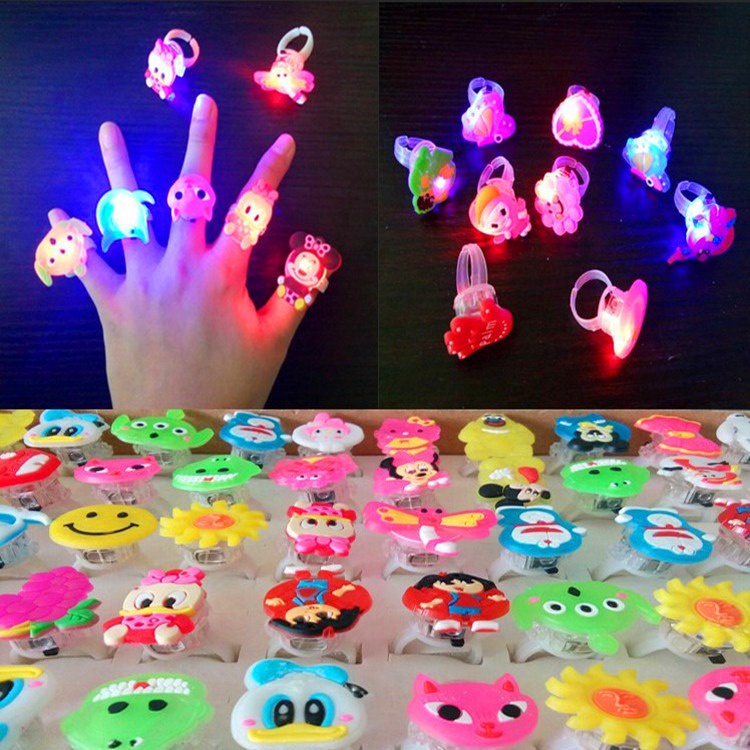 Nhẫn đồ chơi có đèn led phát sáng hình hoạt hình dành cho trẻ em