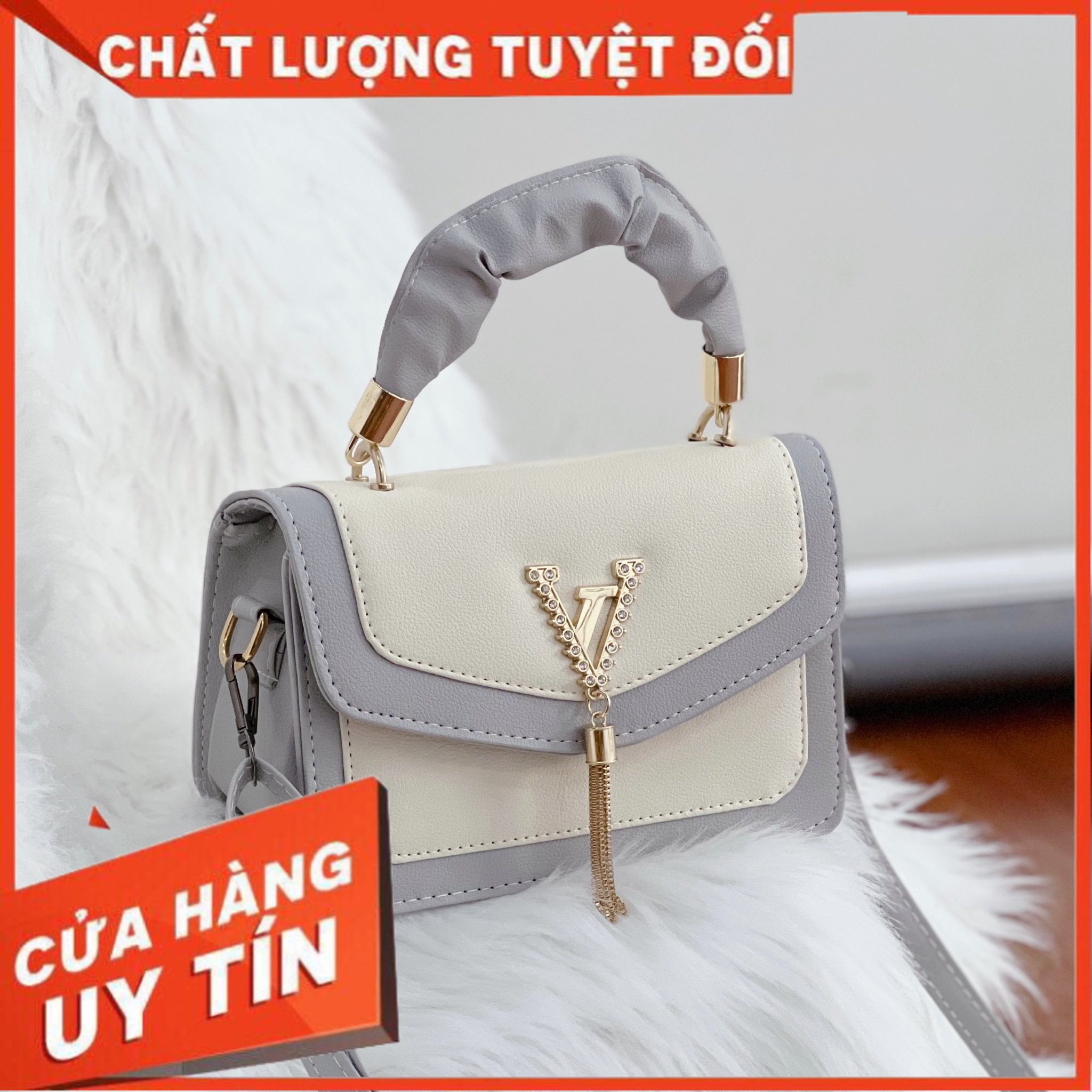 Mẫu túi chữ v c24
