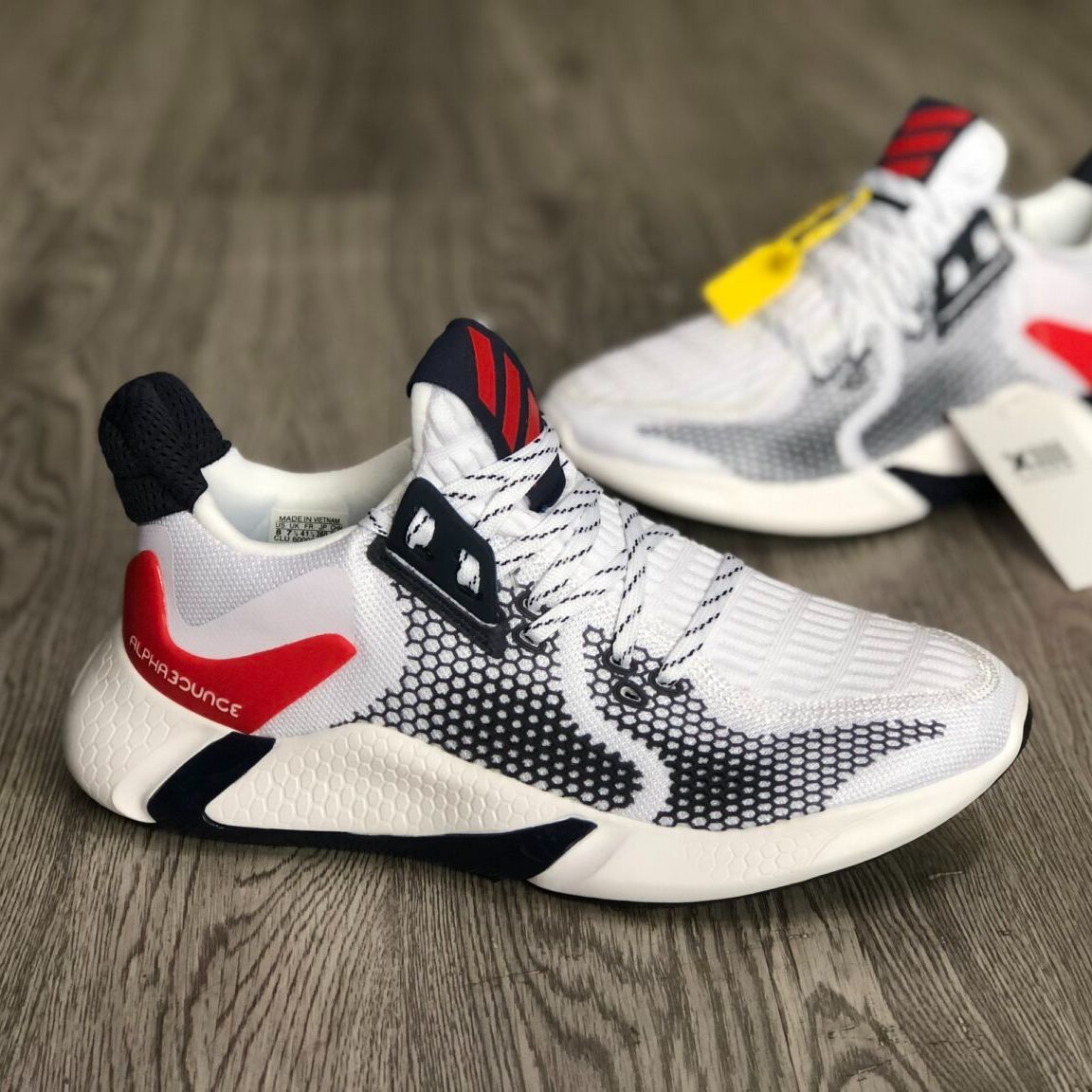 Giày Sneaker Nam Nữ Alphabounce 2020 Trắng Xanh