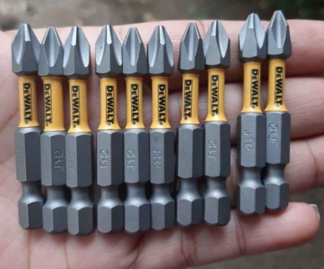 Mũi bắn vít dewalt ph2 5.2cm bộ 10 mũi có từ