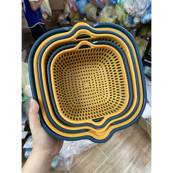 Sét 6 rổ nhựa kèm chậu đa năng với 3 kích thước khác nhau, siêu tiện lợi cho căn bếp