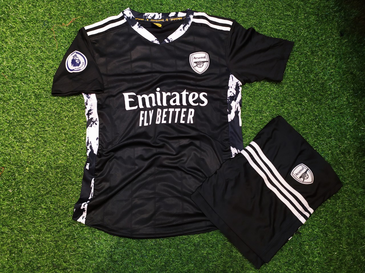 [ĐEN MỚI BAO NGẦU]BỘ ĐỒ ĐÁ BANH CLB ARSENAL MỚI NHẤT 2020.