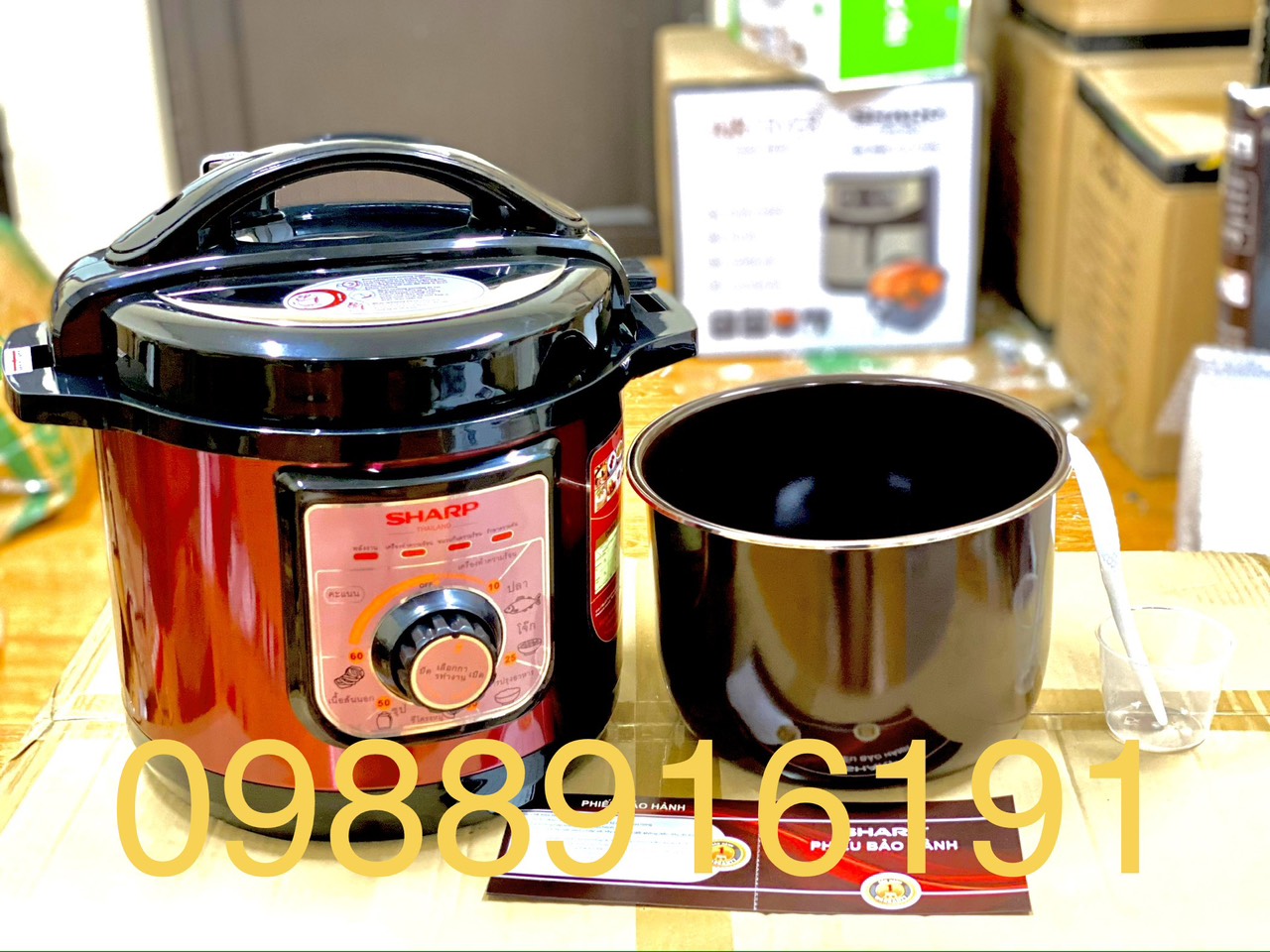 Nồi áp suất, Nồi áp suất điện đa năng Sharp 7L, Xuất xứ Thái Lan, Bảo Hành 12 Tháng, Lòng Nồi Nặng 1kg, Phủ Chống Dính Thế Hệ Mới.