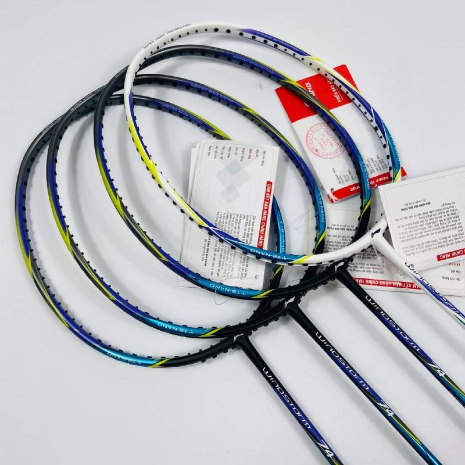 Vợt cầu lông Lining Windstrom 74 giá 1500k