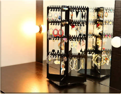 [HÀNG CÓ SẴN] - Kệ treo bông tai xoay tròn 4 cạnh đứng chữ thập