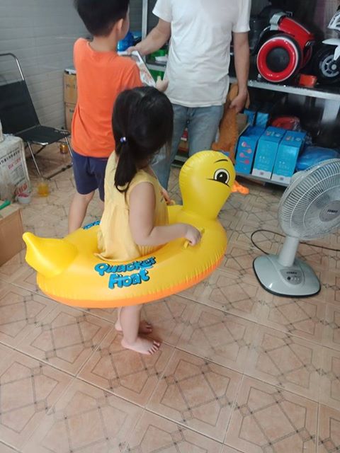 Phao bơi hình thú xỏ chân cho bé phao bơi cho bé nhiều hình thú dễ thương ngộ nghĩnh đáng yêu dành cho bé dưới 7 tuổi.