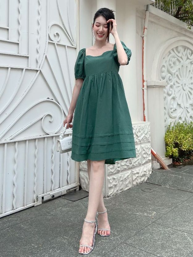 Đầm xanh két cổ vuông tay nhún thun - Lovadova 23D03C002