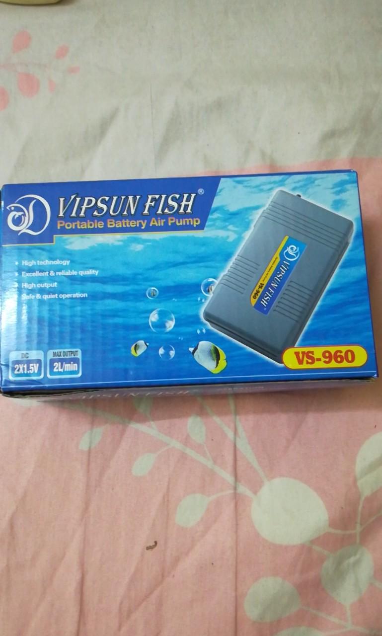 Máy sủi oxy chạy pin vs 960 kèm 2 pin