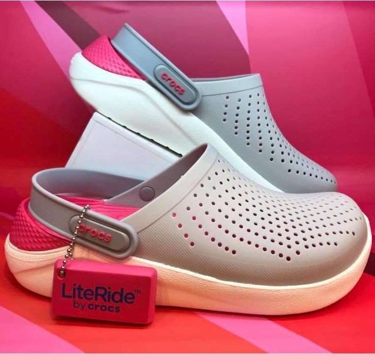 Giày sục cr0cs.literide clog xám-hồng nam nữ