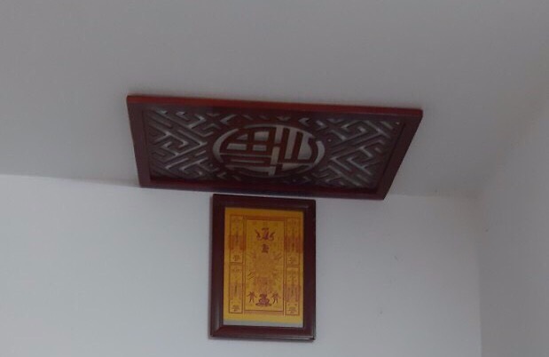 Chắn khói hương bàn thờ kt 31x41 kèm ốc vít