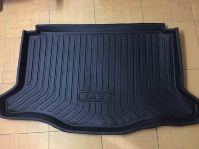 Lót cốp nhựa dẻo đàn hồi xe Honda Jazz đời 2018 2019 2020 chất liệu nhựa TPO cao cấp chống thấm nước, không mùi, có độ bền cao bảo vệ cốp nỉ một cách hoàn hảo, dễ dàng vệ sinh lau rửa